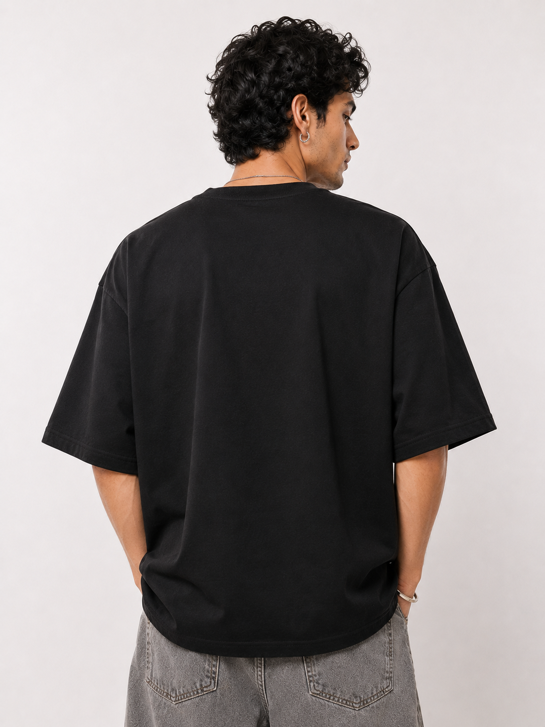 Barça Noir Oversized Tee – Black Edition